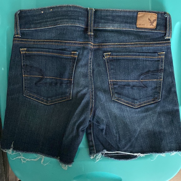 American Eagle Shorts - Picture 2 of 3
